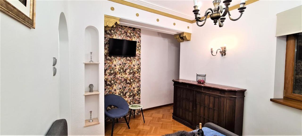 Central Arghezi University Square Leilighet Bucureşti Eksteriør bilde