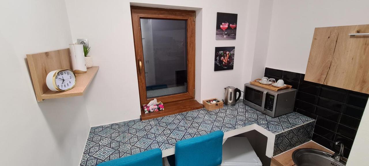 Central Arghezi University Square Leilighet Bucureşti Eksteriør bilde